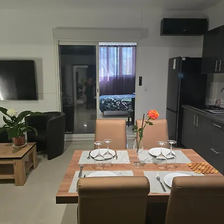 L Instant Douillet Apartment